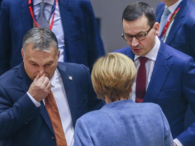 Orbán / Merkelová / Morawiecki / 