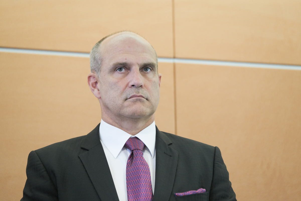 Policajny prezident, Lučanský