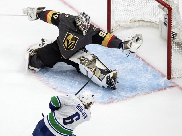 Robin Lehner