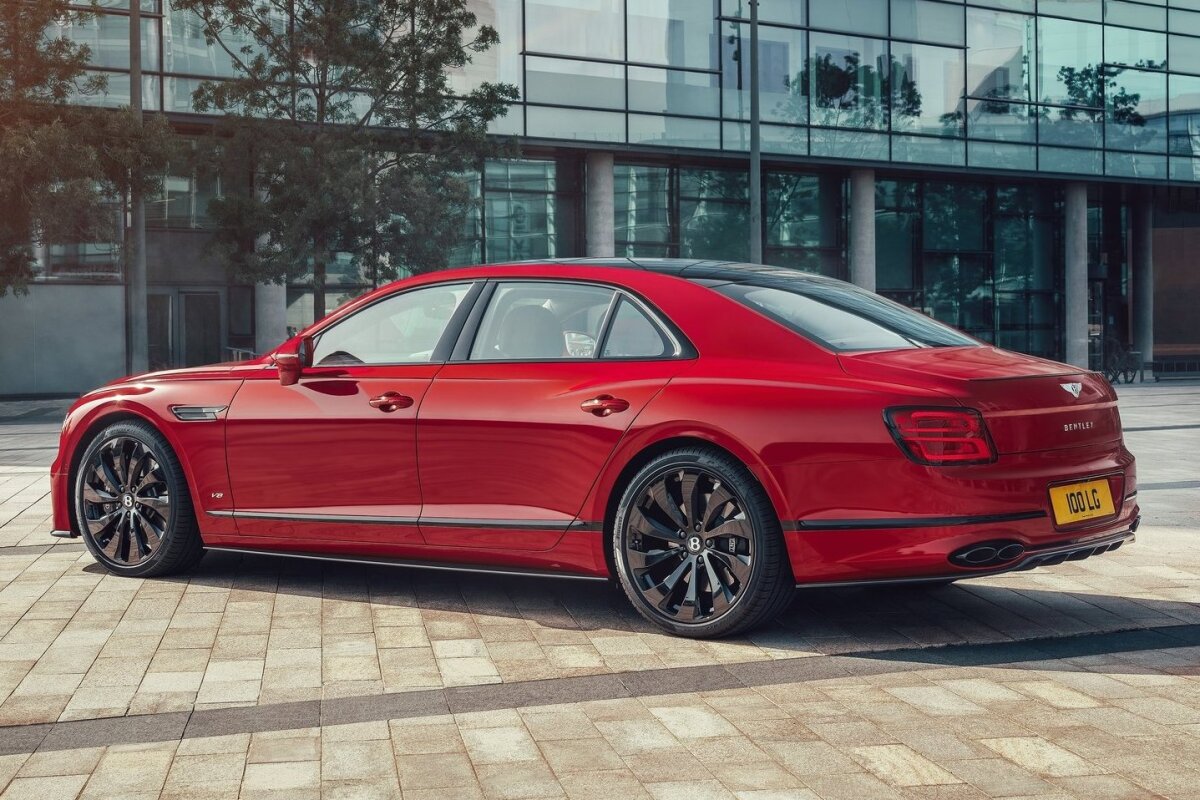 Bentley Flying Spur V8 - 2021