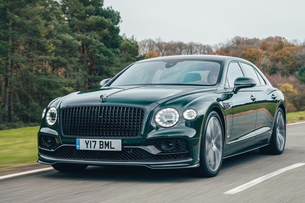 Bentley Flying Spur V8 - 2021