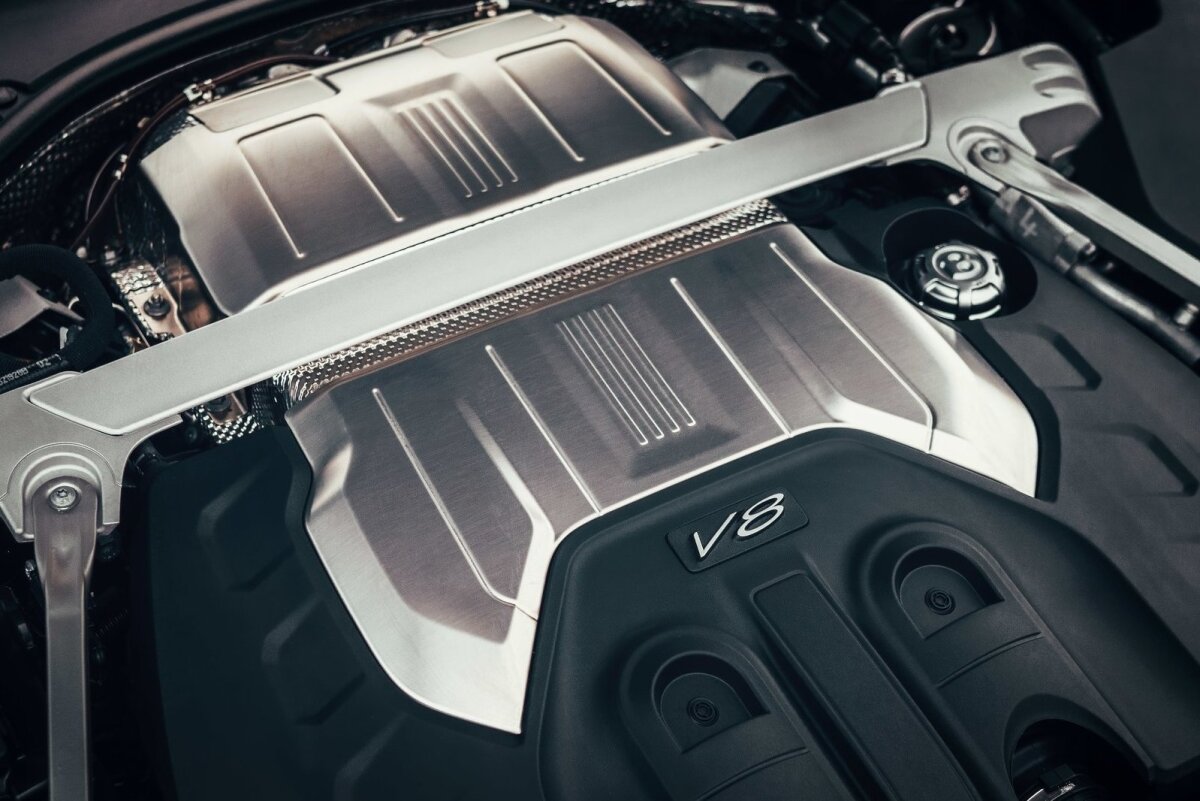 Bentley Flying Spur V8 - 2021