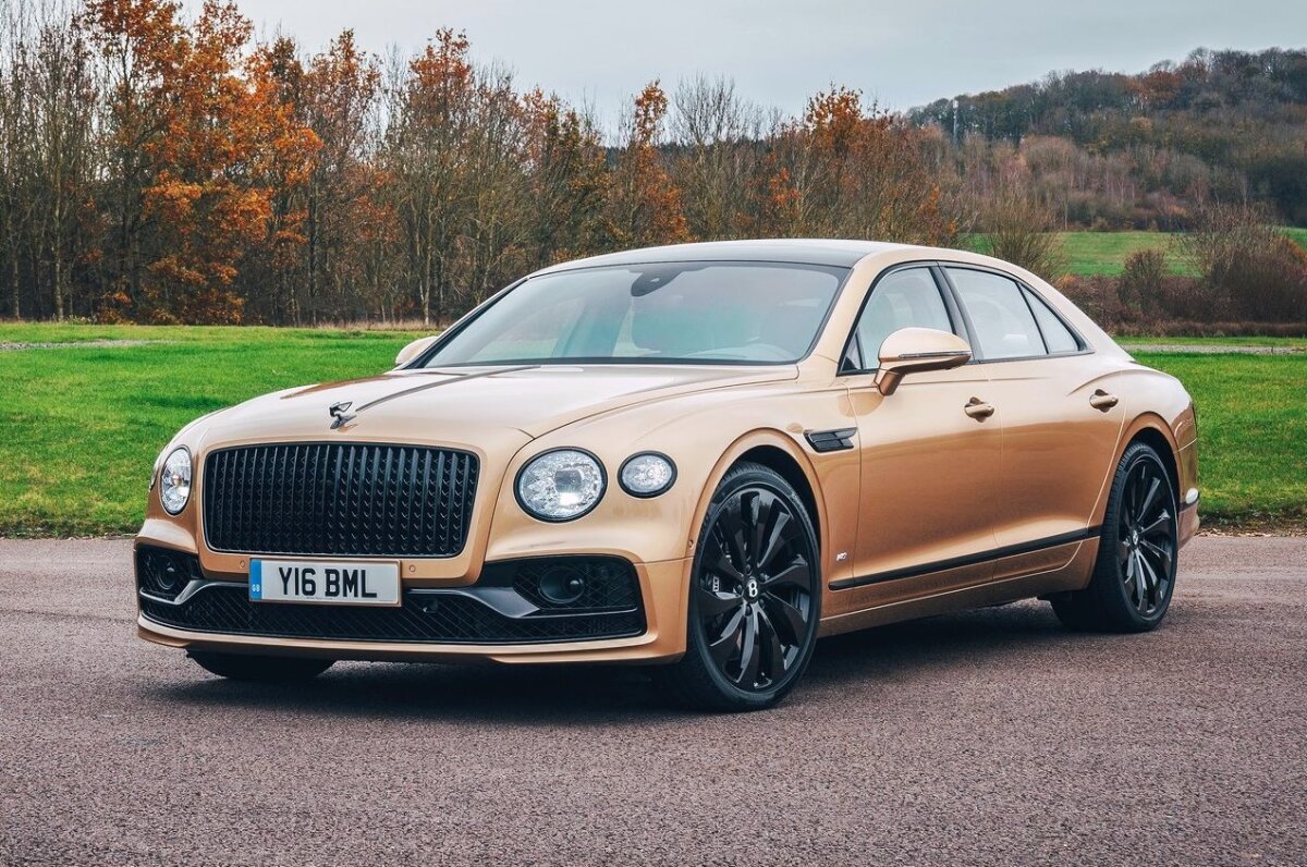 Bentley Flying Spur V8 - 2021