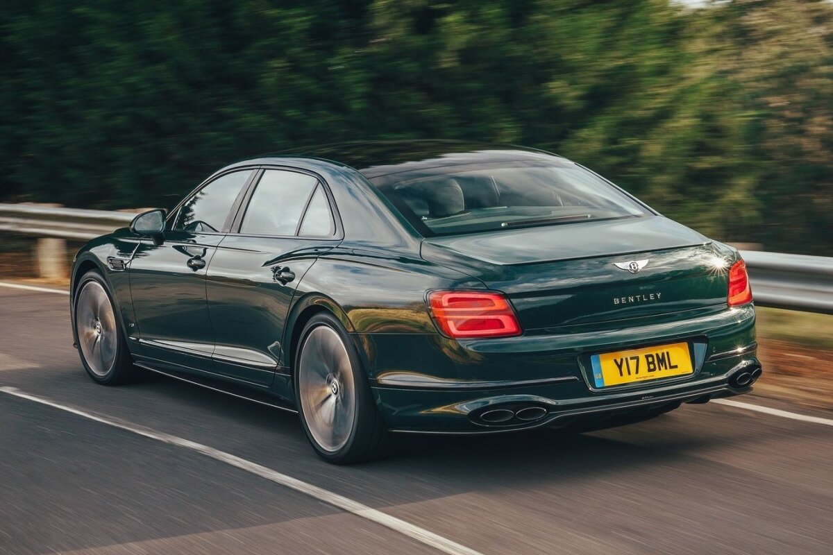 Bentley Flying Spur V8 - 2021