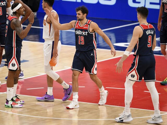 Bradley Beal, Raul Neto, Deni Avdija