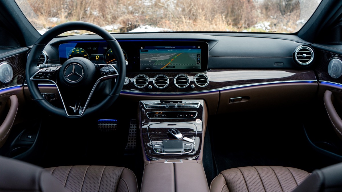 Mercedes E 450 4MATIC All-Terrain (2021)