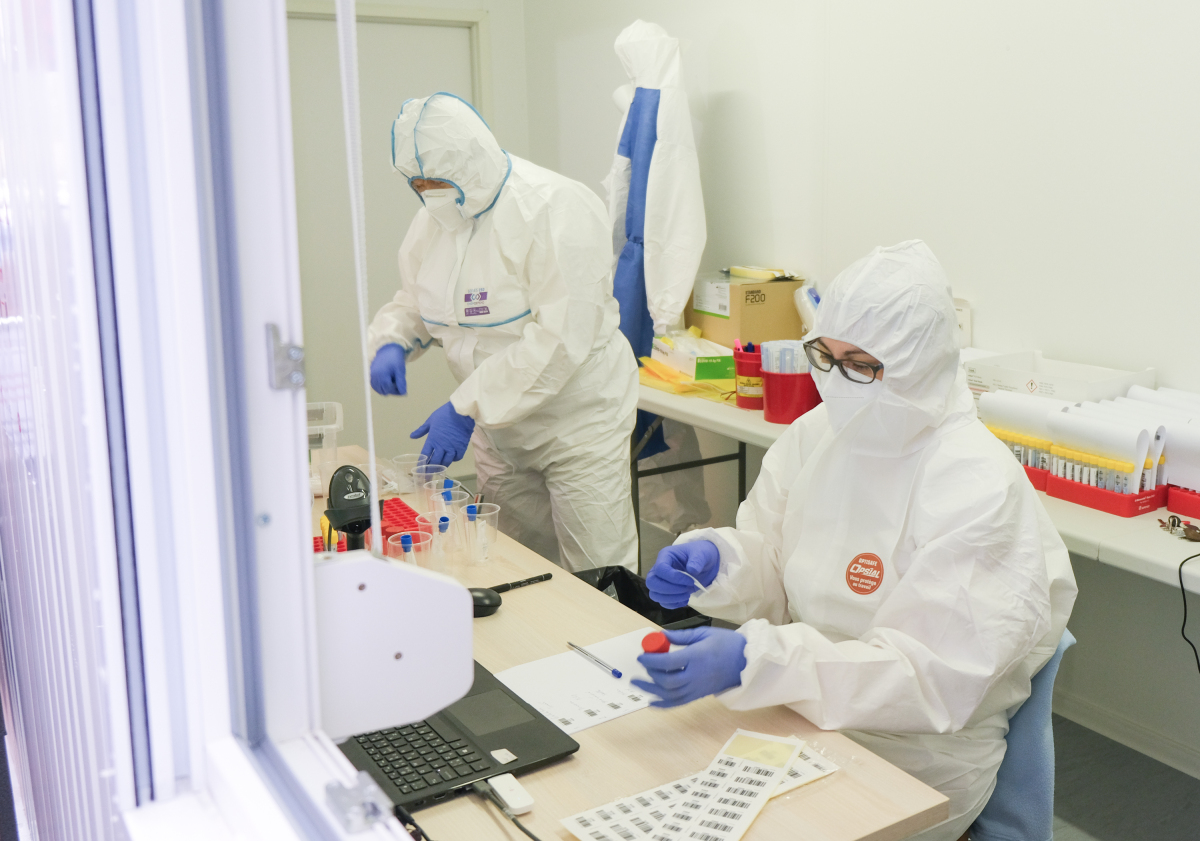 pcr test, kloktanie, testovanie, covid, kovid,