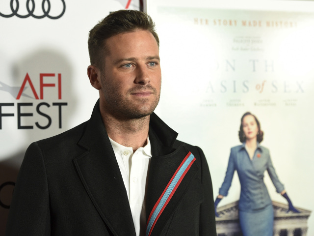 Herec Armie Hammer na archívnom zábere z roku 2018.