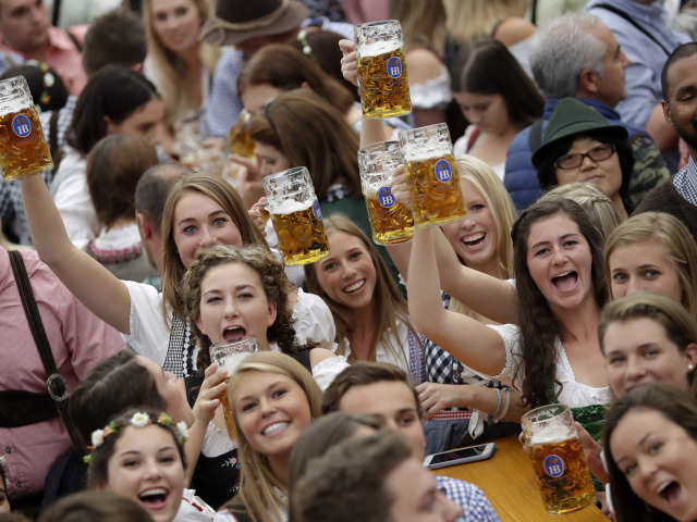 Nemecko Bavorsko koronavírus pivo Oktoberfest zrušenie