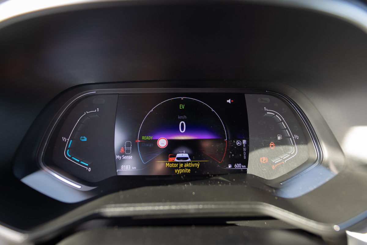 Renault Clio E-Tech 140 (2021)
