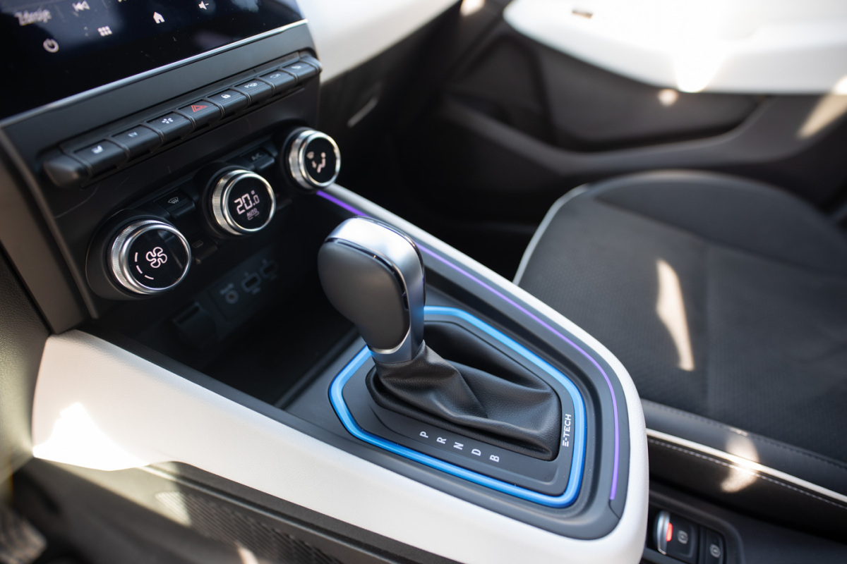 Renault Clio E-Tech 140 (2021)