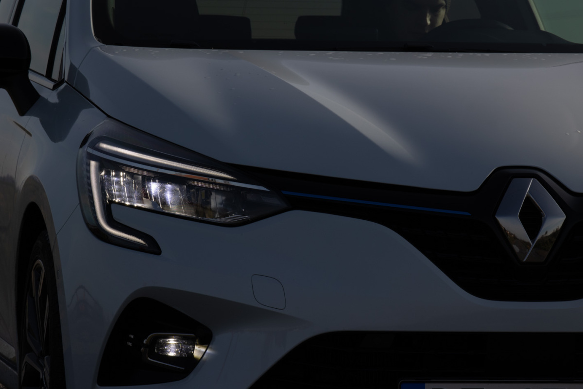 Renault Clio E-Tech 140 (2021)