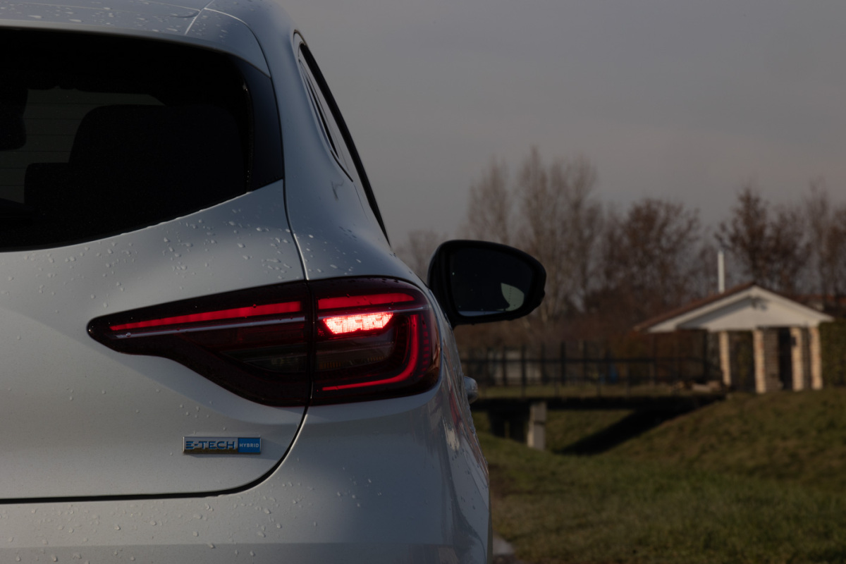 Renault Clio E-Tech 140 (2021)