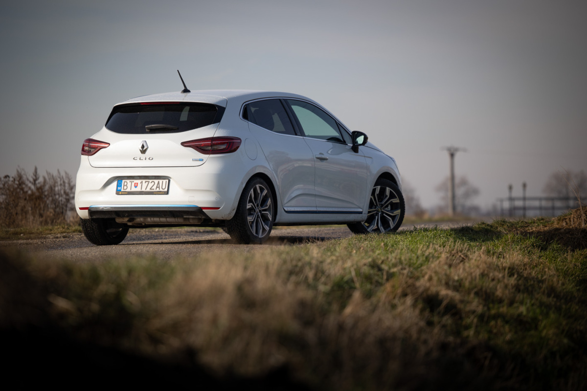 Renault Clio E-Tech 140 (2021)