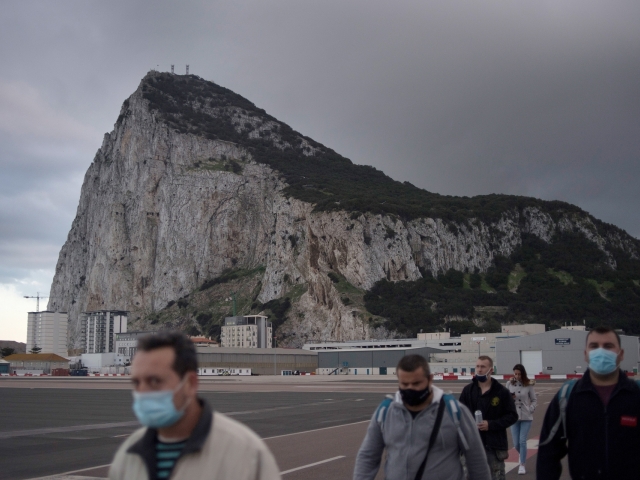 Gibraltár COVID-19 Pfizer BioNTech úmrtie HOAX
