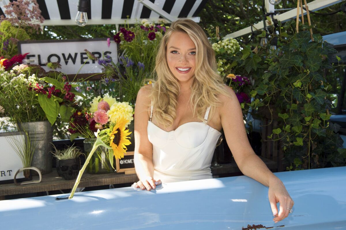Bella Magazine's 7th Annual White Party kostek