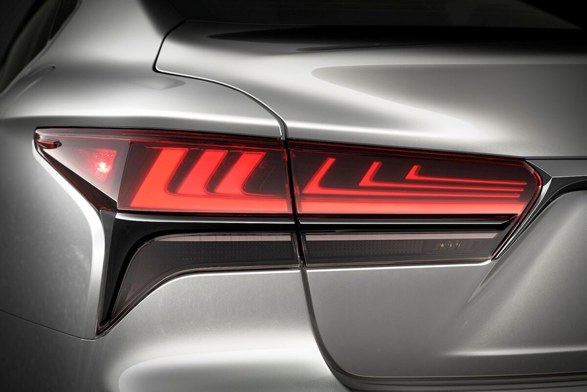 Lexus LS - 2021