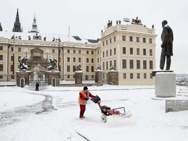 sneh, praha