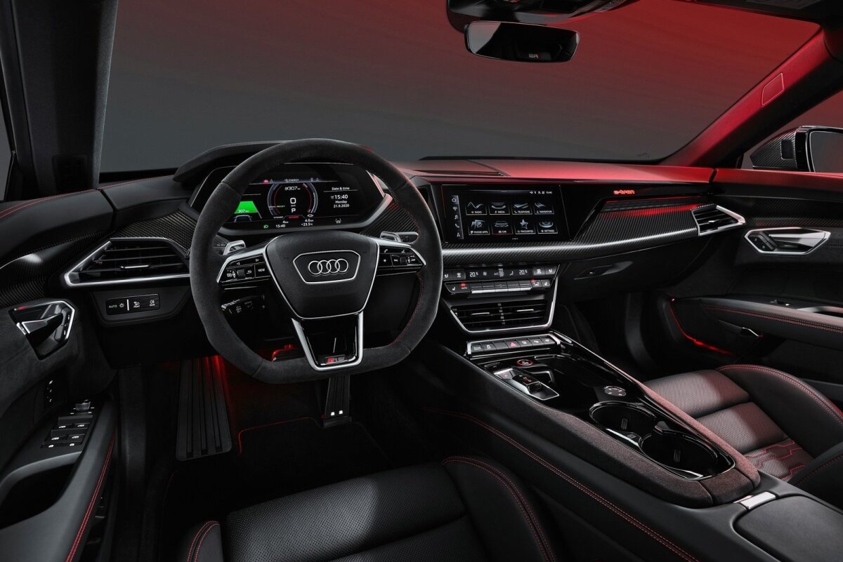 Audi RS e-tron GT - 2021