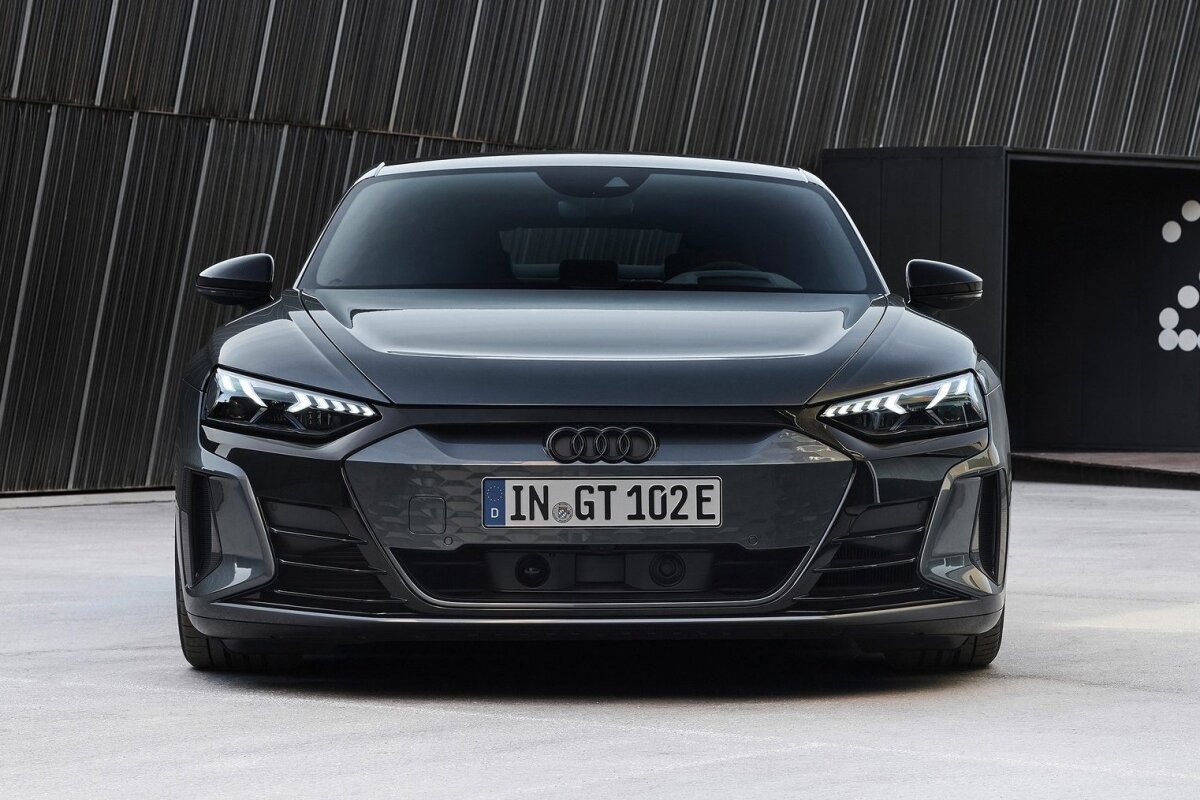 Audi RS e-tron GT - 2021