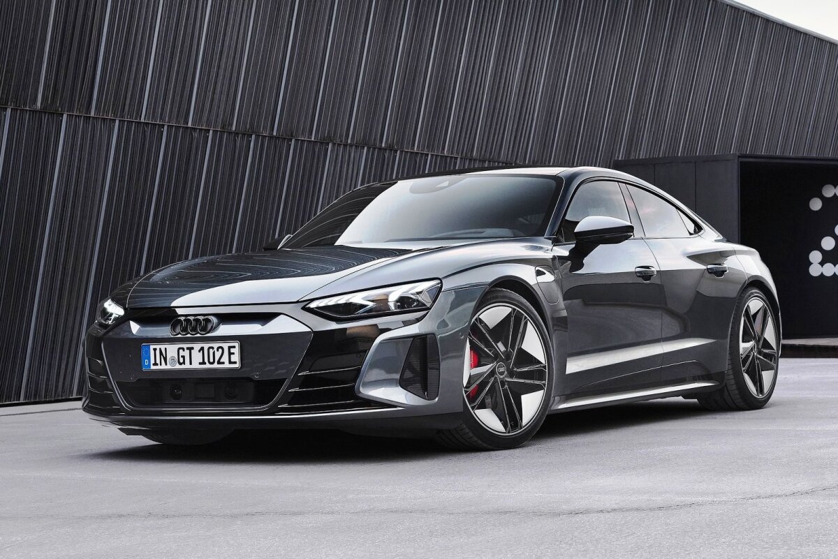 Audi RS e-tron GT - 2021