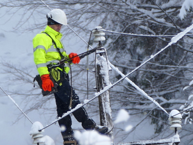 počasie zima elektrina výpadky