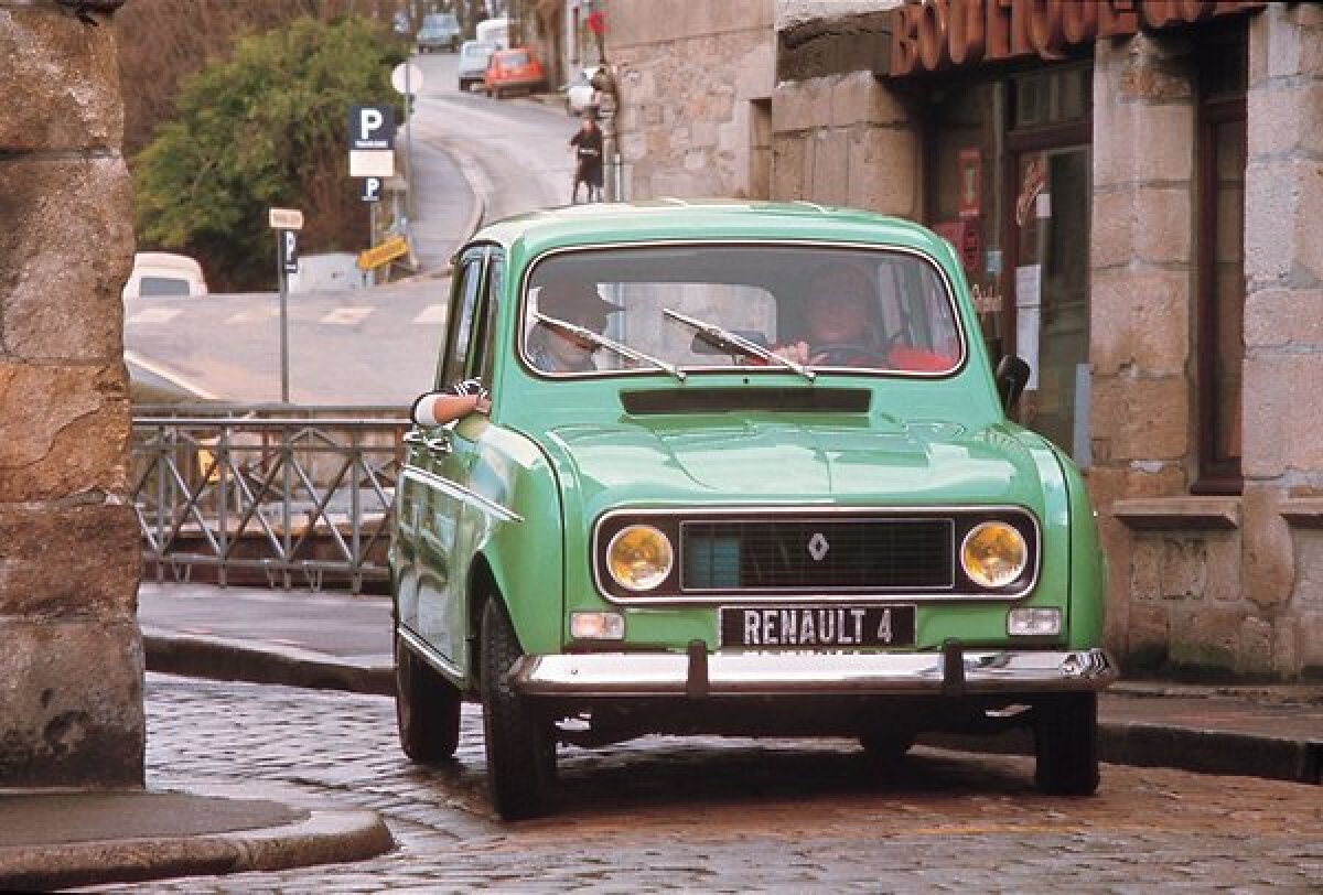 Renault R4