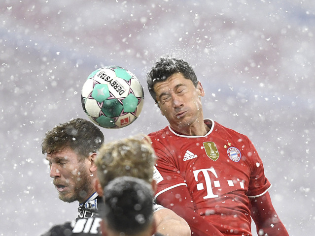 Robert Lewandowski, Manuel Prietl