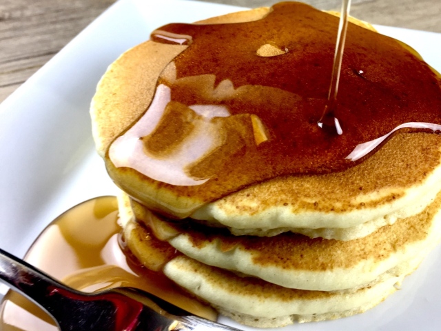 mapple-syrup-shutterstock-credits-JLMc Anally