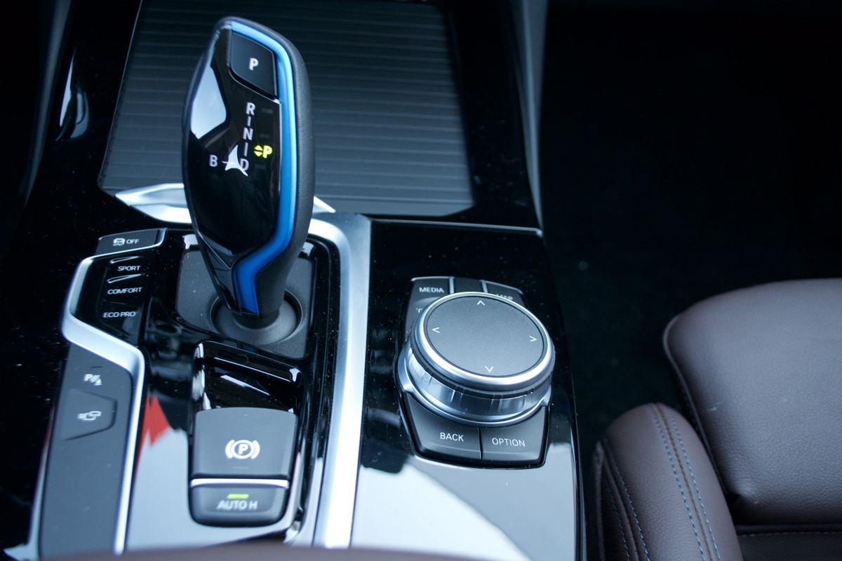 BMW iX3 Impressive (2021)