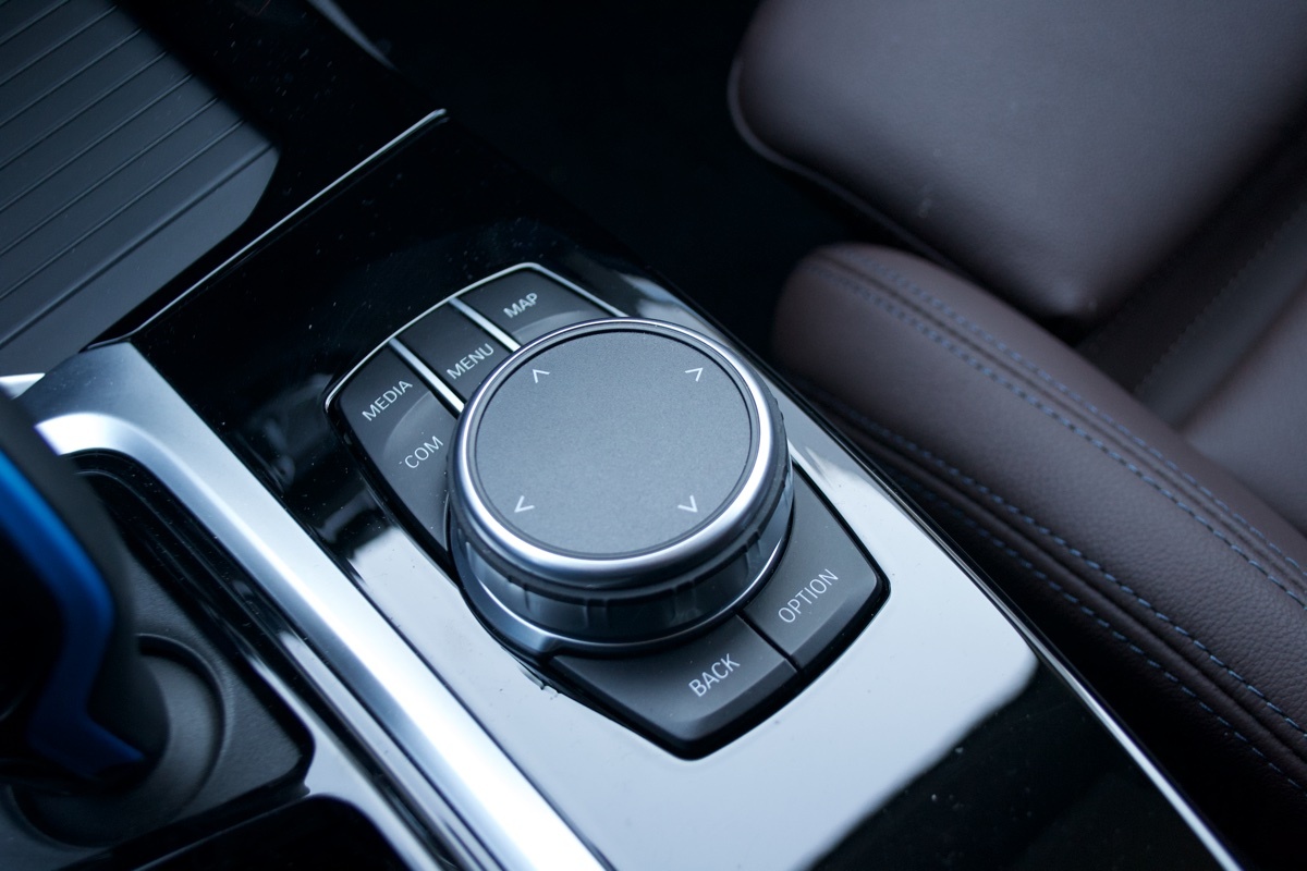 BMW iX3 Impressive (2021)