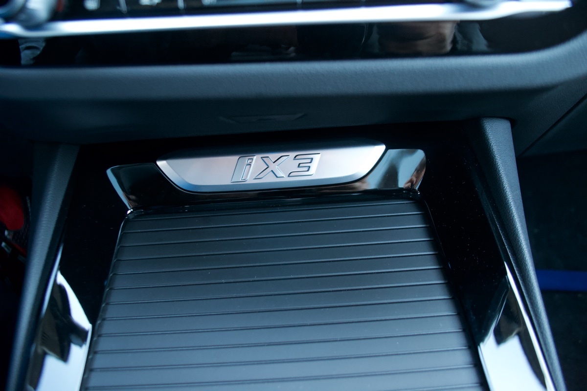 BMW iX3 Impressive (2021)