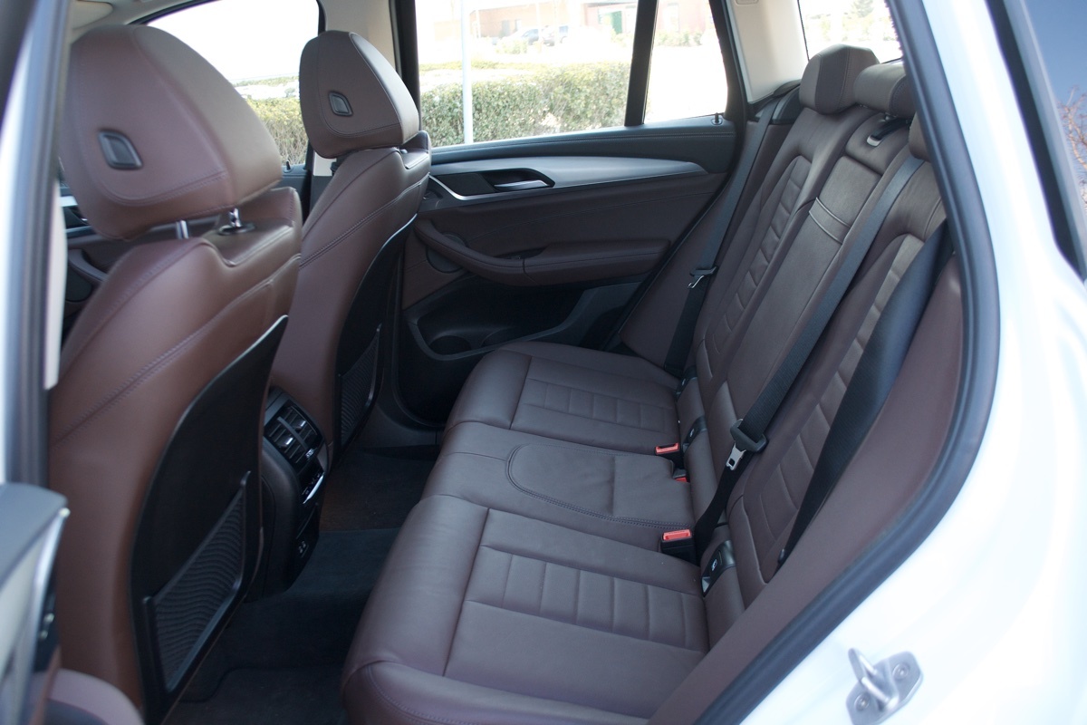 BMW iX3 Impressive (2021)