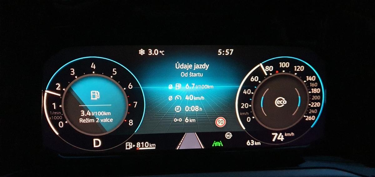 VW Golf Variant 1,5 eTSI (2021)