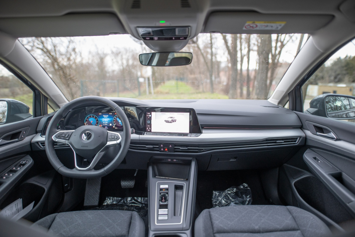 VW Golf Variant 1,5 eTSI (2021)