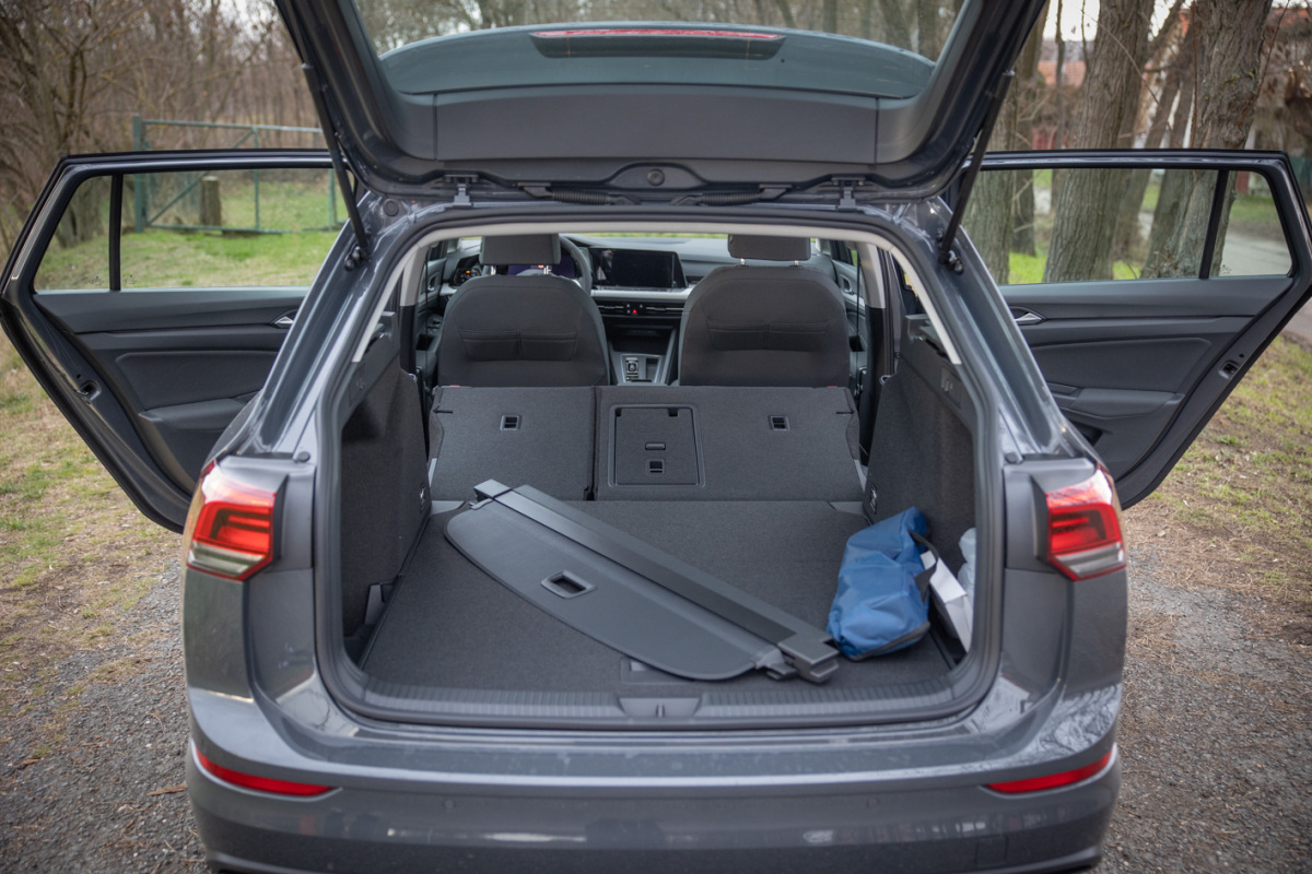 VW Golf Variant 1,5 eTSI (2021)
