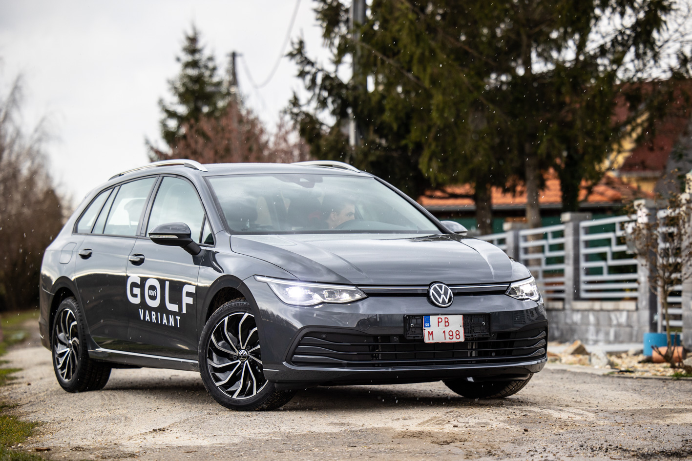 VW Golf Variant je cenovo úplne porovnateľný s Octaviou Combi. V niektorých prípadoch je dokonca lacnejší.