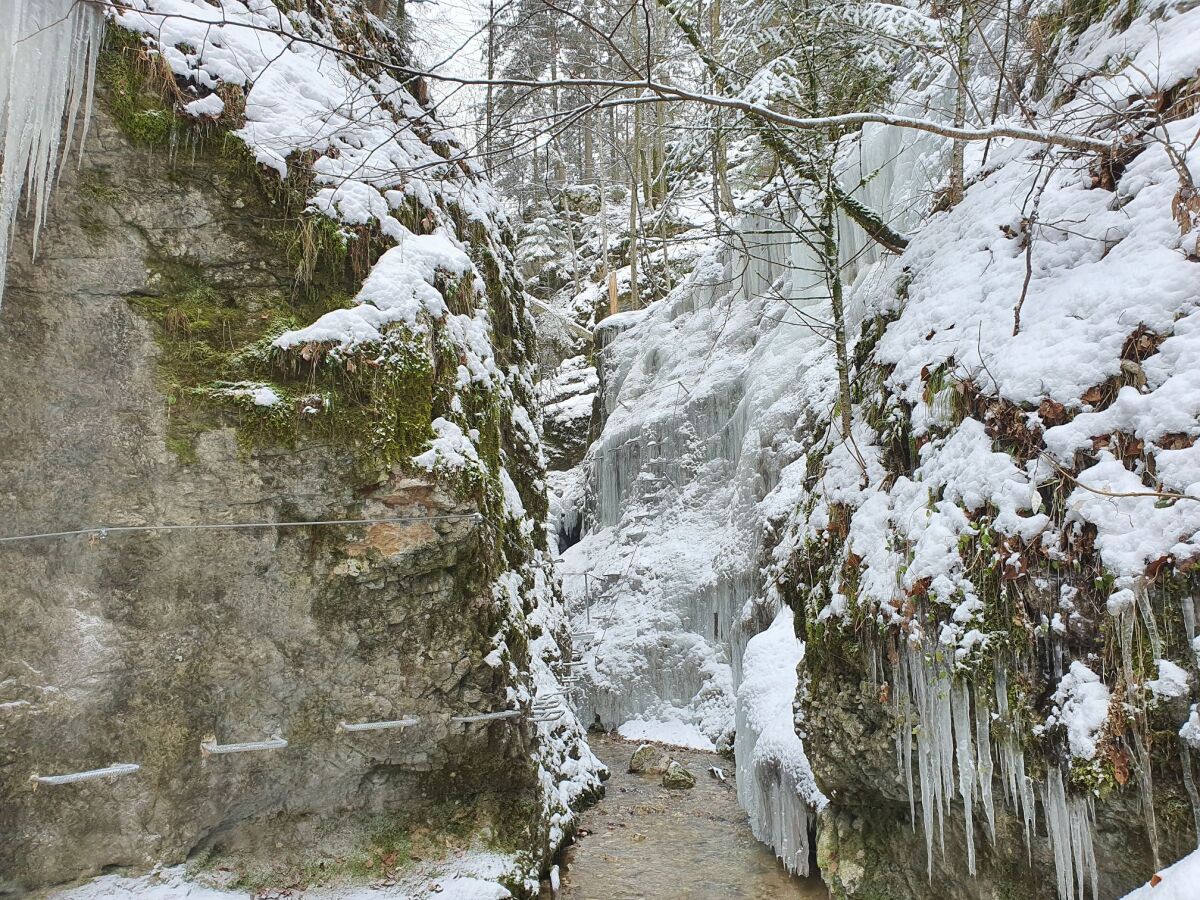 Tisovec Čertova dolina ferrata