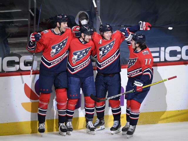 Penguins Capitals Chára Pánik