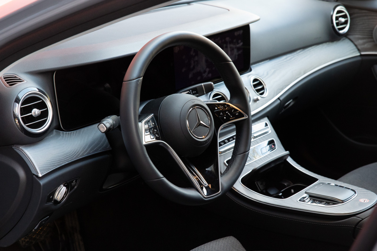 Mercedes E 220 d 4MATIC (2021)