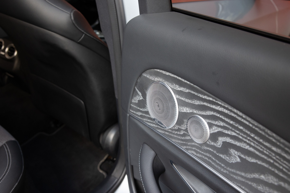 Mercedes E 220 d 4MATIC (2021)