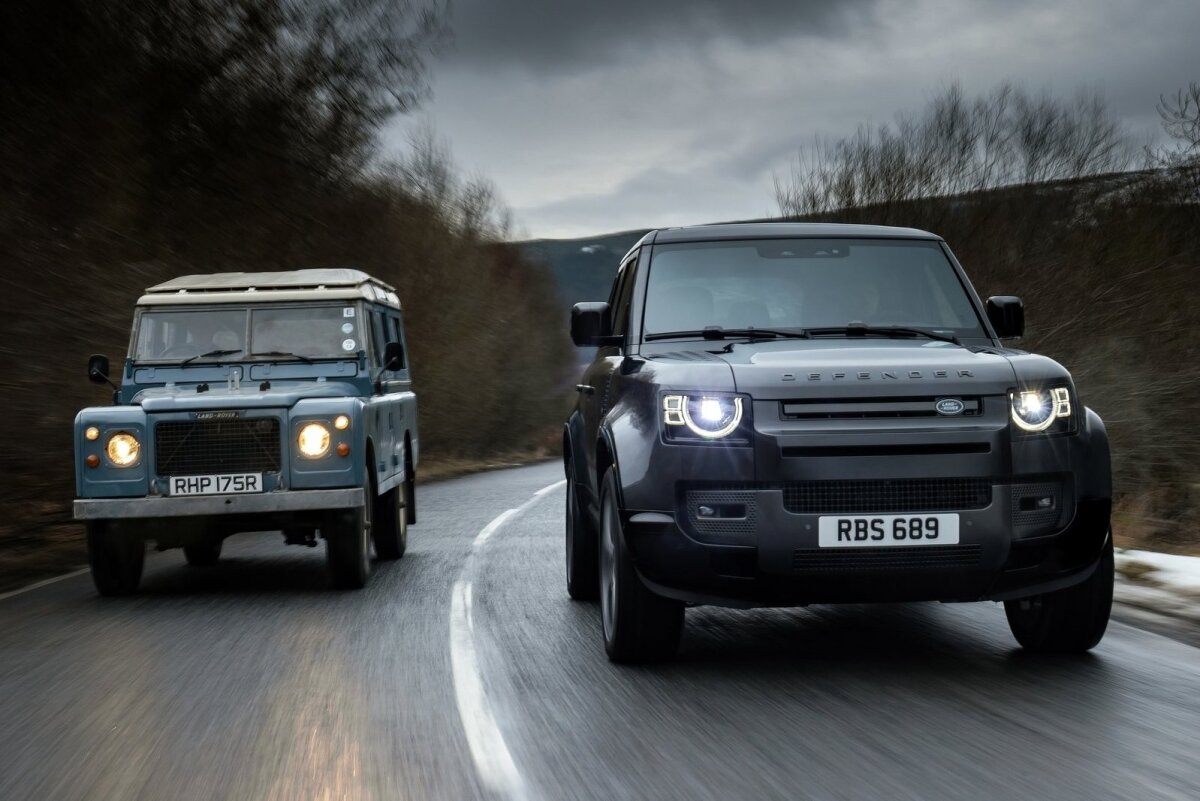 Land Rover Defender V8 - 2021