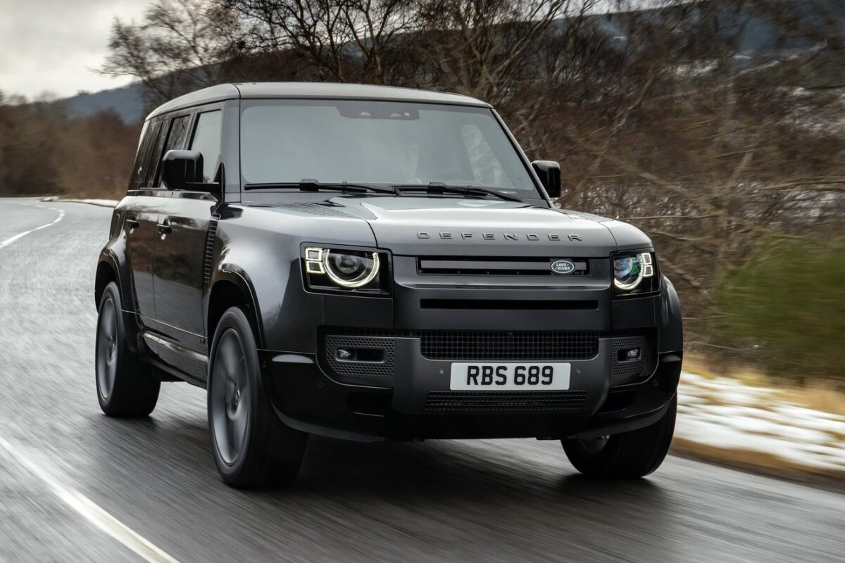 Land Rover Defender V8 - 2021