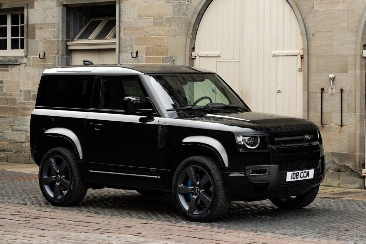 Land Rover Defender V8 90 - 2021