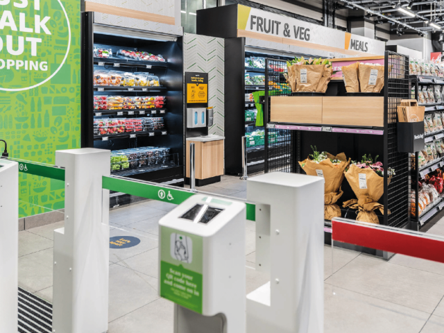 Amazon Fresh, Amazon, predajňa