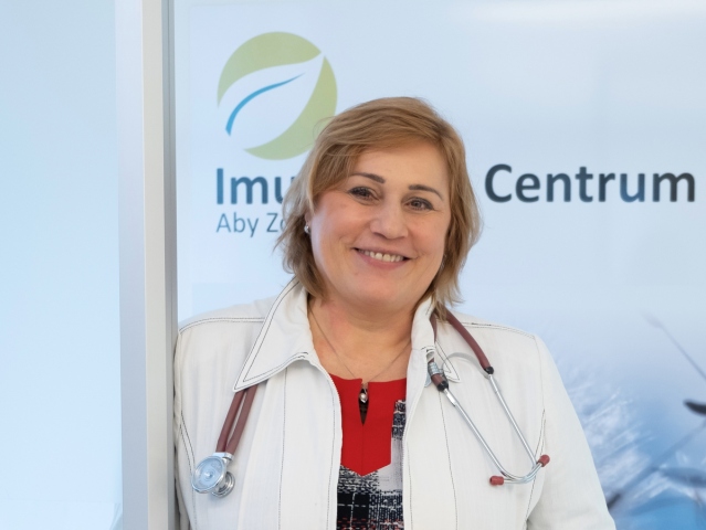 Katarína Bergendiová, doktorka, imunológia, alergológia, stetoskop