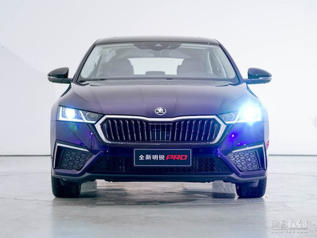 Škoda Octavia Pro - 2021
