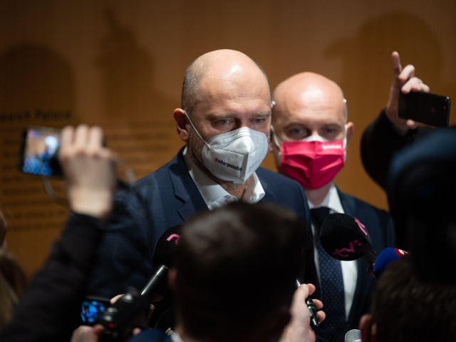 Richard Sulík a Branislav Gröhling po stretnutí u prezidentky