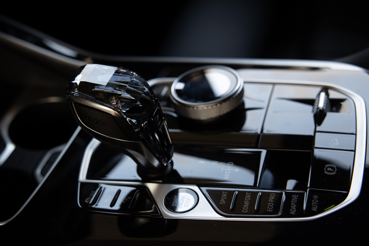 BMW X7 40d xDrive Dark Shadow (2021)