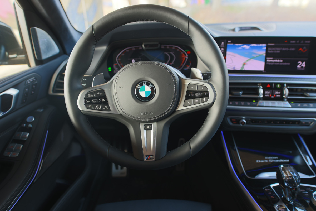 BMW X7 40d xDrive Dark Shadow (2021)
